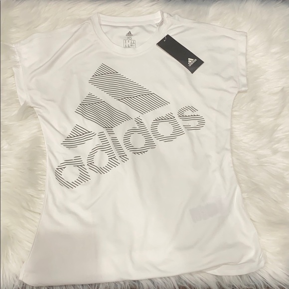 adidas Women’s Badge of Sport Short-SleeveX-Small - Picture 3 of 6